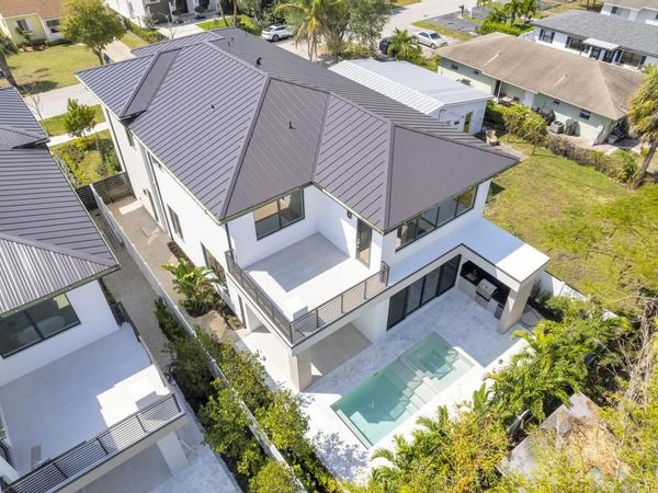 239 NE 11th Street, Delray Beach, FL 33444