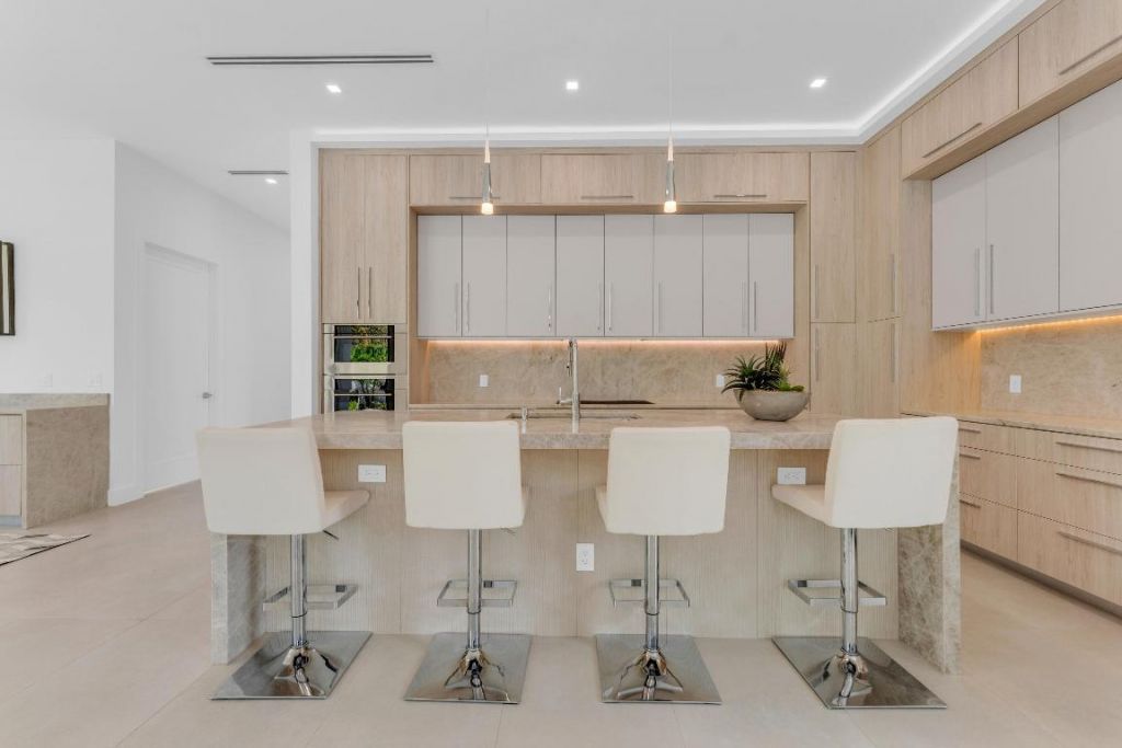 239 NE 11th Street, Delray Beach, FL 33444 Photo