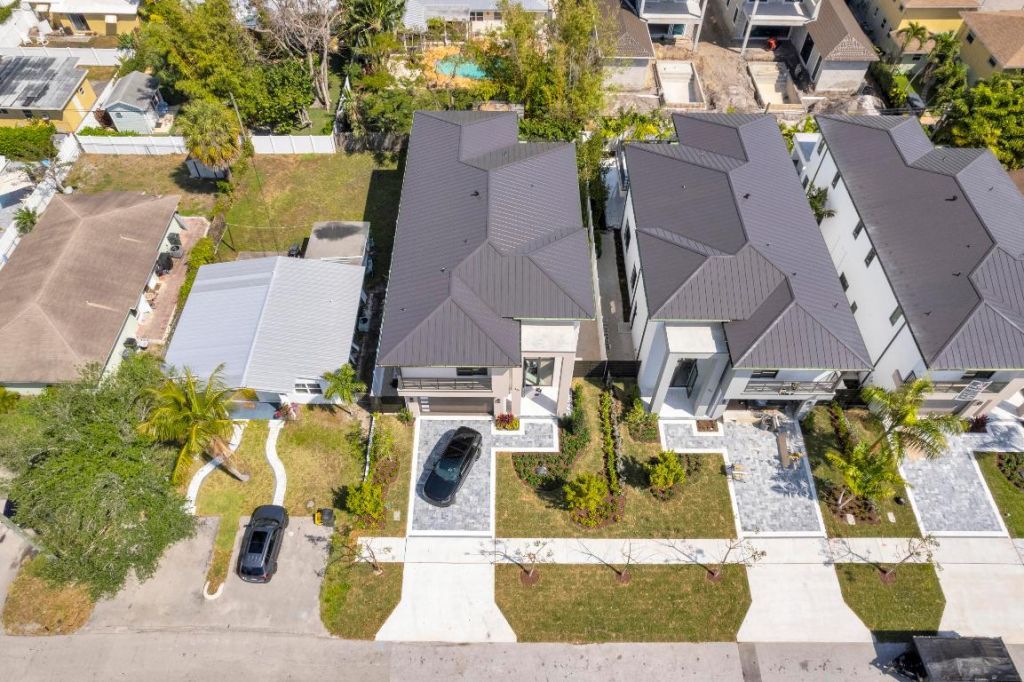 239 NE 11th Street, Delray Beach, FL 33444 Photo