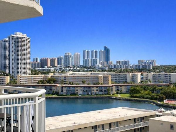 18031 Biscayne Blvd, Unit 1104, Aventura, FL 33160