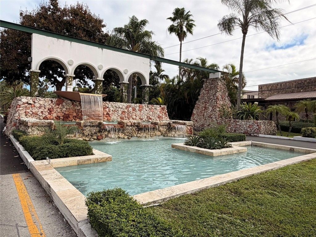 18031 Biscayne Boulevard, Unit 1104, Aventura, FL 33160 Photo