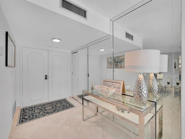 3410 Galt Ocean Dr, Unit 204N, Fort Lauderdale, FL 33308