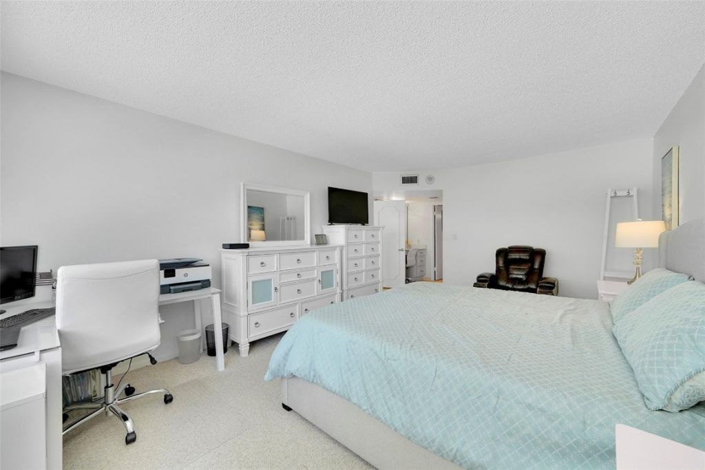 3410 Galt Ocean Dr, Unit 204N, Fort Lauderdale, FL 33308 Photo