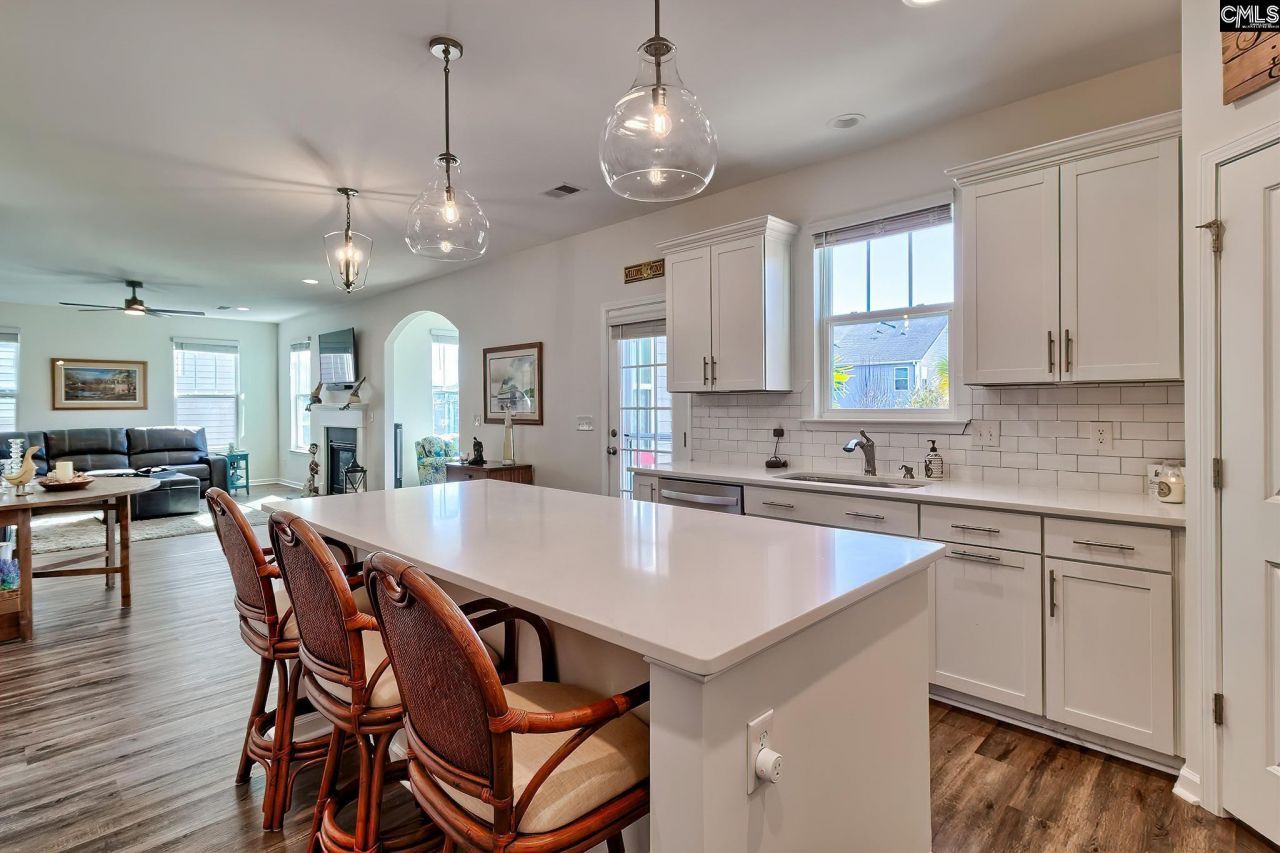 113 Mill Glen Drive Photo 4