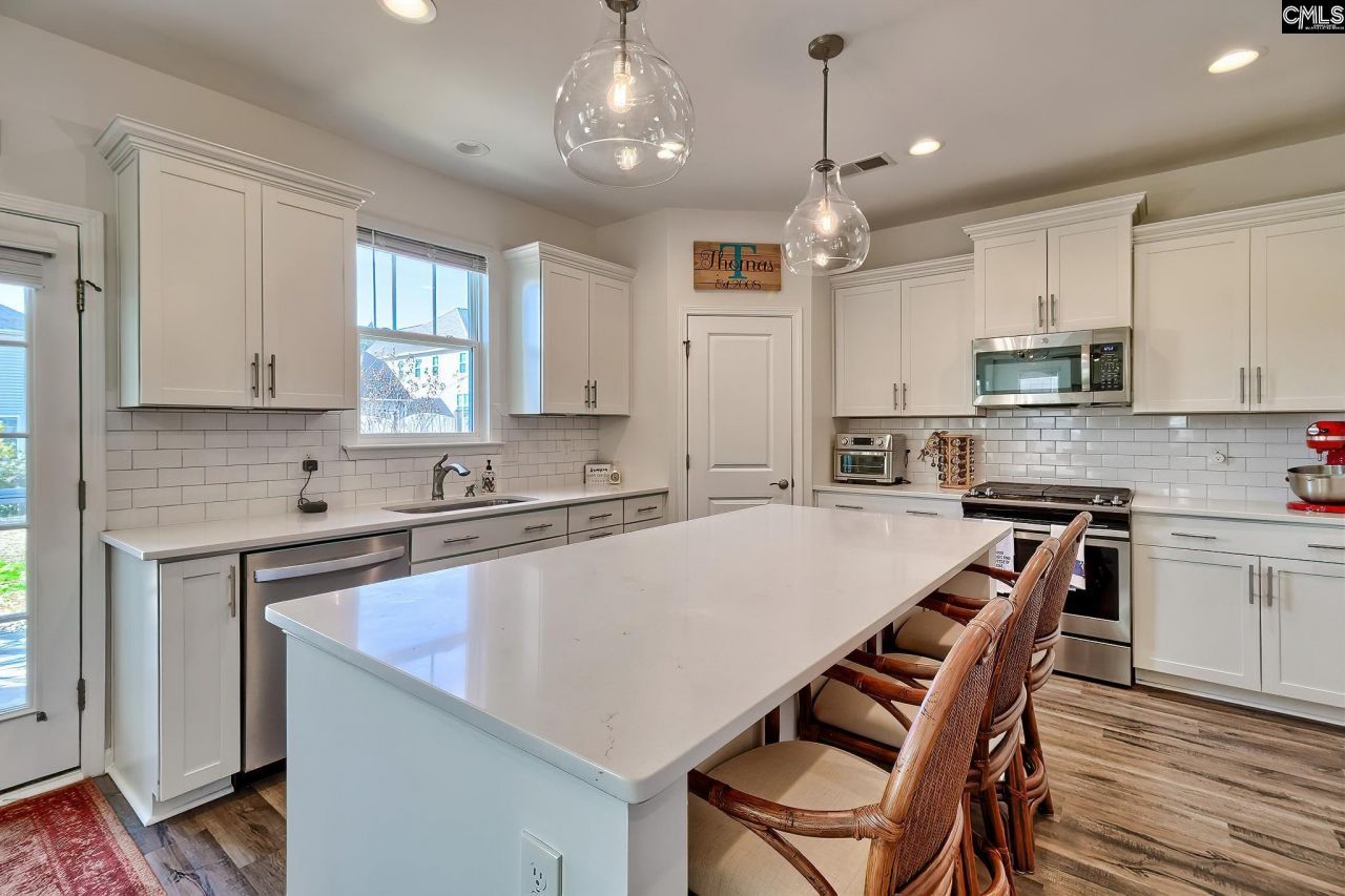 113 Mill Glen Drive Photo 5