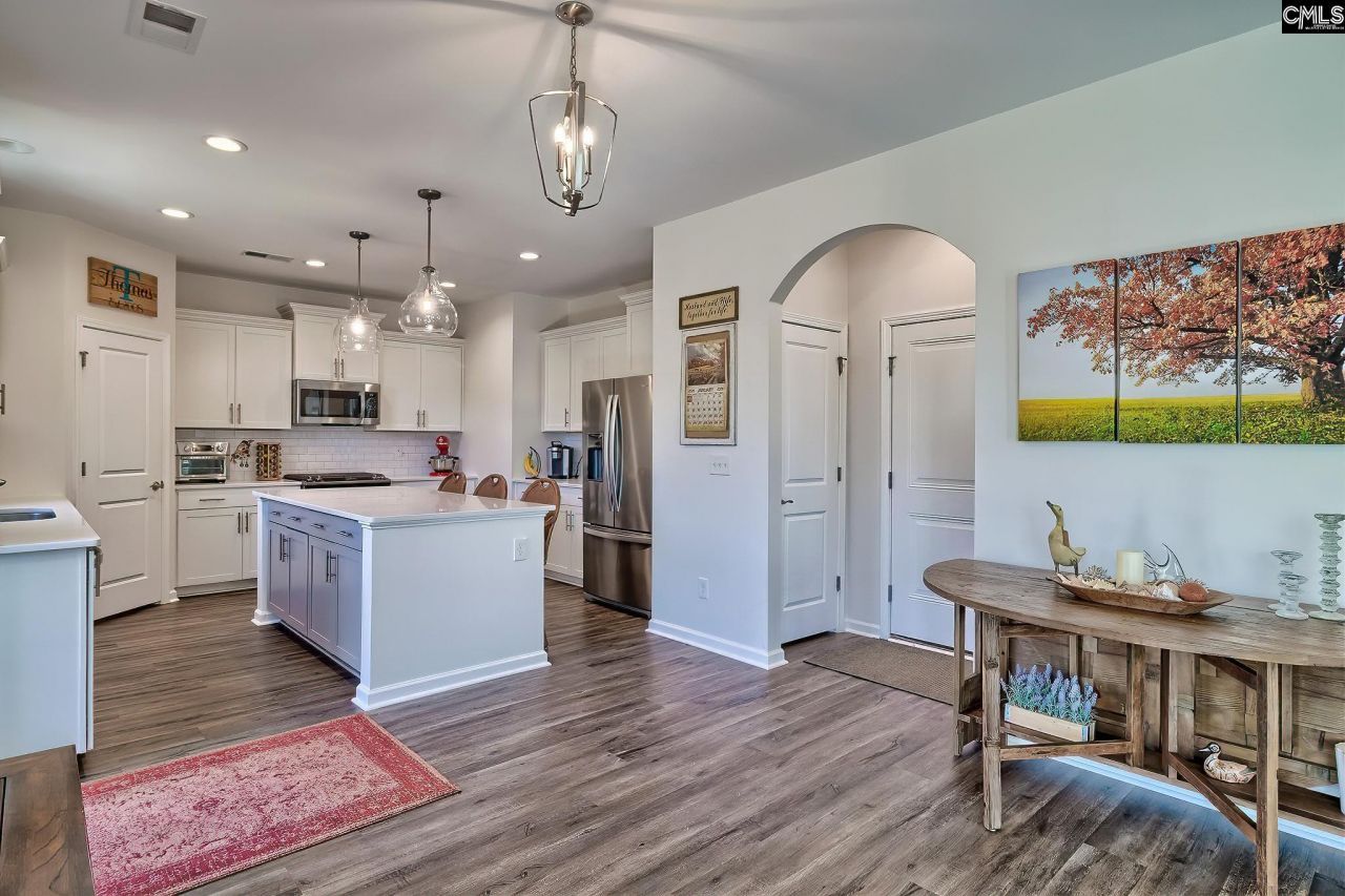 113 Mill Glen Drive Photo 7