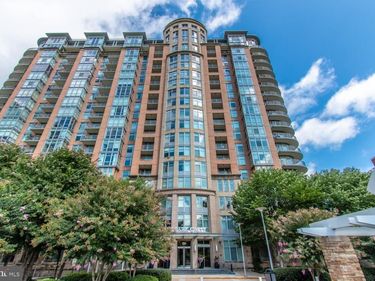 8220 CRESTWOOD HEIGHTS DRIVE, Unit 1210, MCLEAN, VA 22102