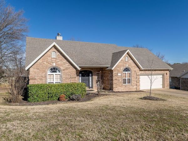 3420 E Madison Avenue, Fayetteville, AR 72701