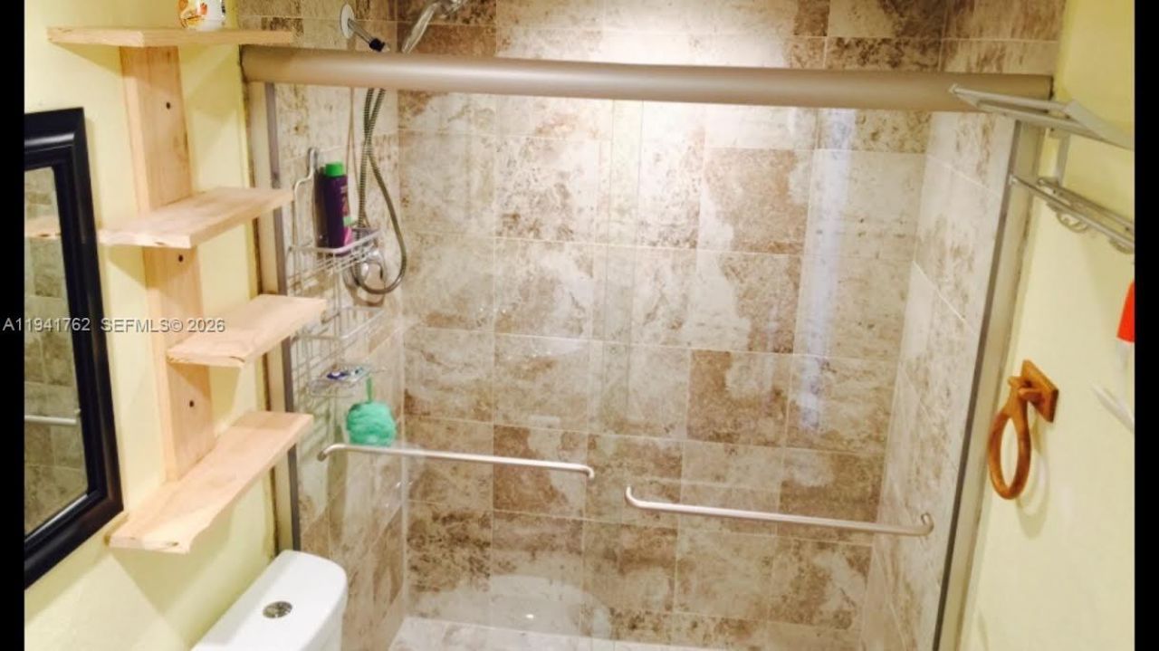 6855 Abbott Ave, Unit 601, Miami Beach, FL 33141 Photo