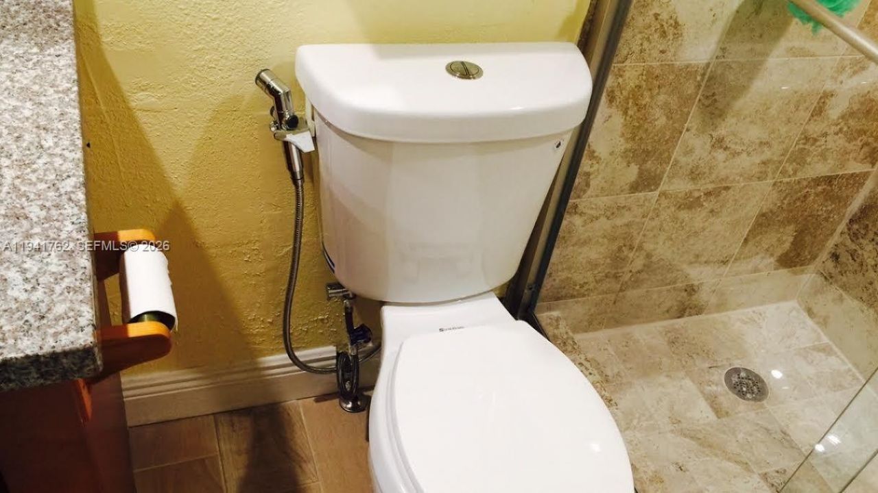 6855 Abbott Ave, Unit 601, Miami Beach, FL 33141 Photo