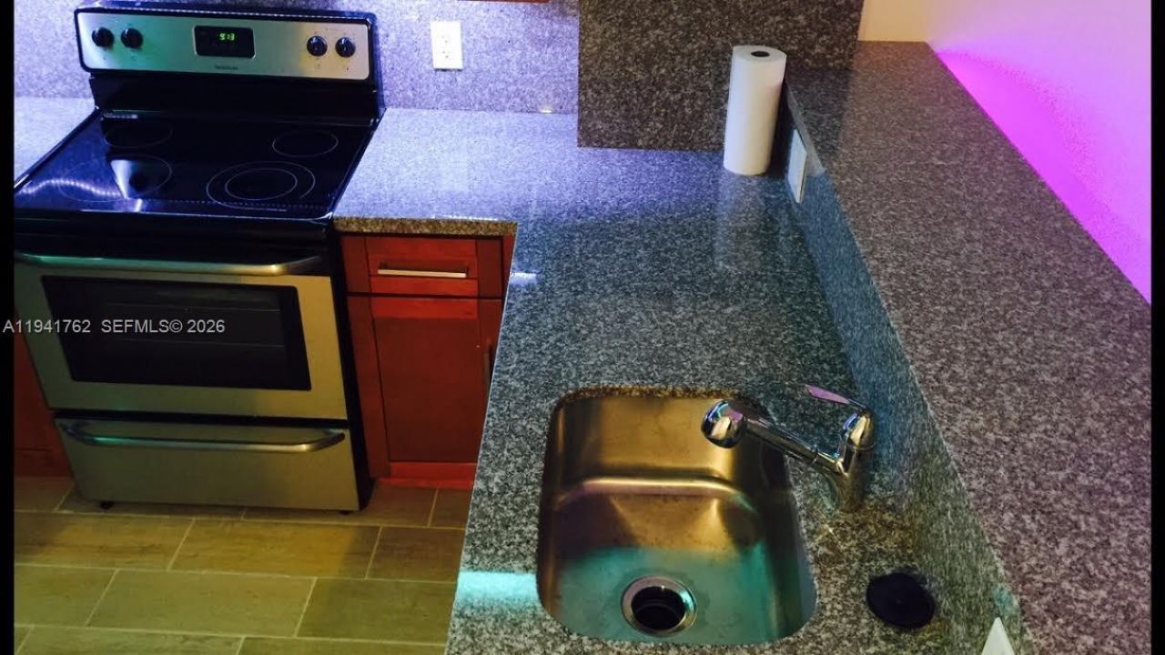 6855 Abbott Ave, Unit 601, Miami Beach, FL 33141 Photo