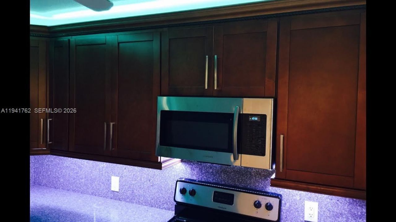 6855 Abbott Ave, Unit 601, Miami Beach, FL 33141 Photo