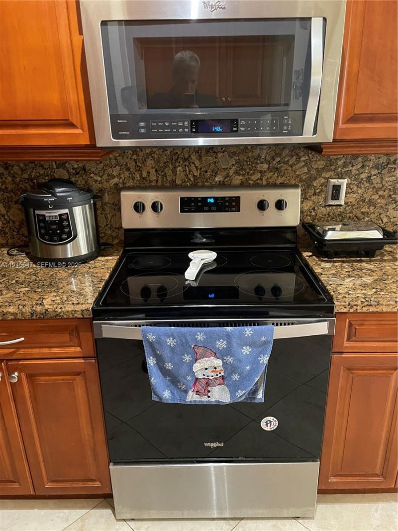 3725 NE 11th St, Homestead, FL 33033 Photo