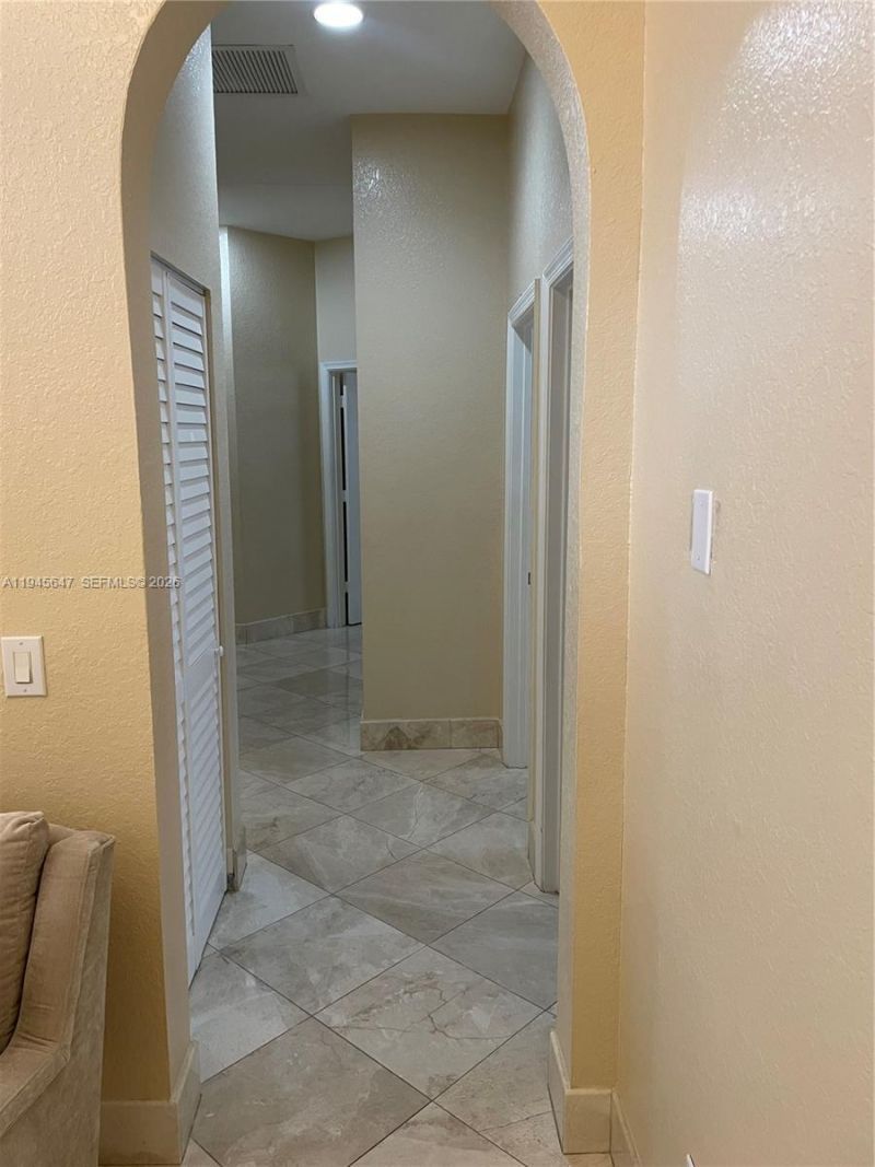 3725 NE 11th St, Homestead, FL 33033 Photo