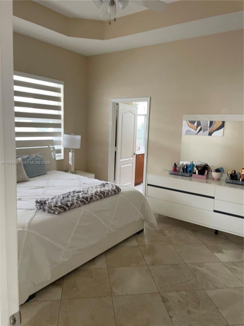 3725 NE 11th St, Homestead, FL 33033 Photo