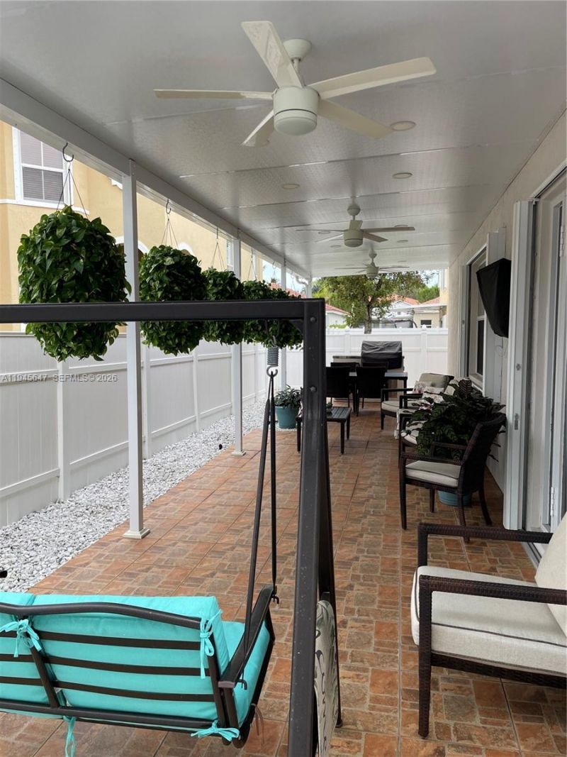 3725 NE 11th St, Homestead, FL 33033 Photo