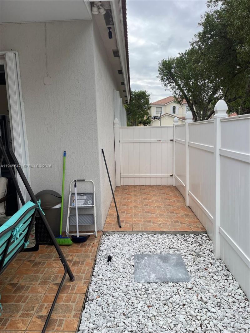 3725 NE 11th St, Homestead, FL 33033 Photo