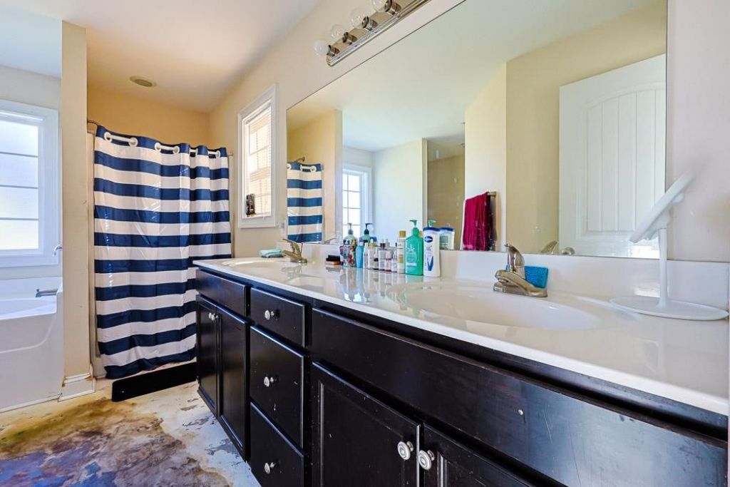 132 Blue Jacket Dr. Photo 17