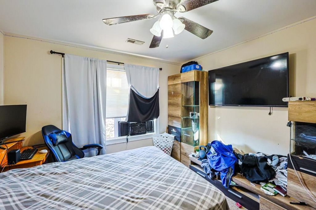 132 Blue Jacket Dr. Photo 23