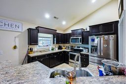 132 Blue Jacket Dr. photo 4