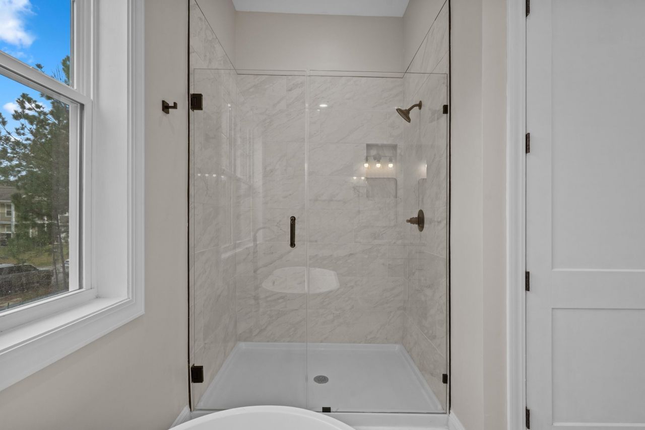 191 Carlisle Way Photo 24