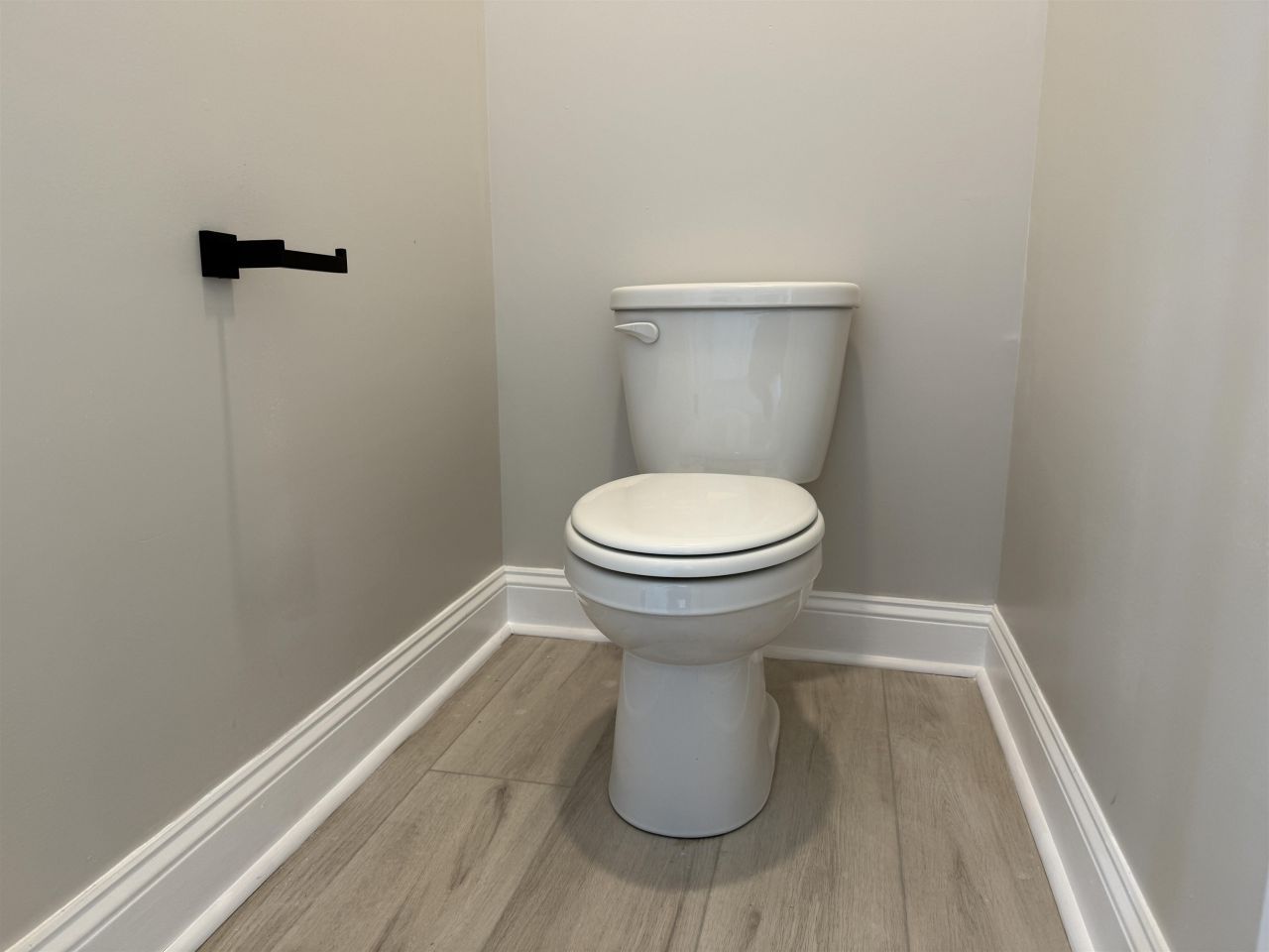 191 Carlisle Way Photo 26