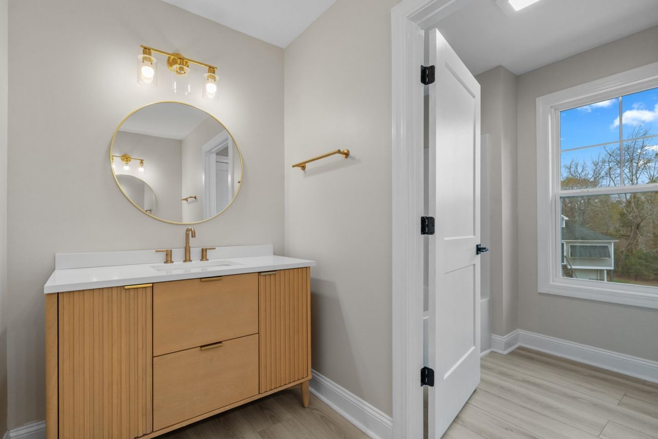 191 Carlisle Way Photo 35