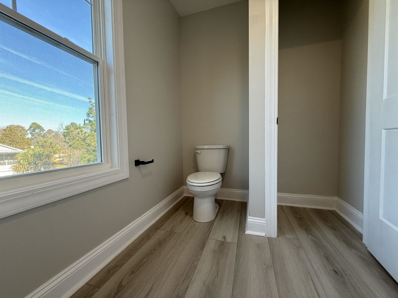 191 Carlisle Way Photo 39