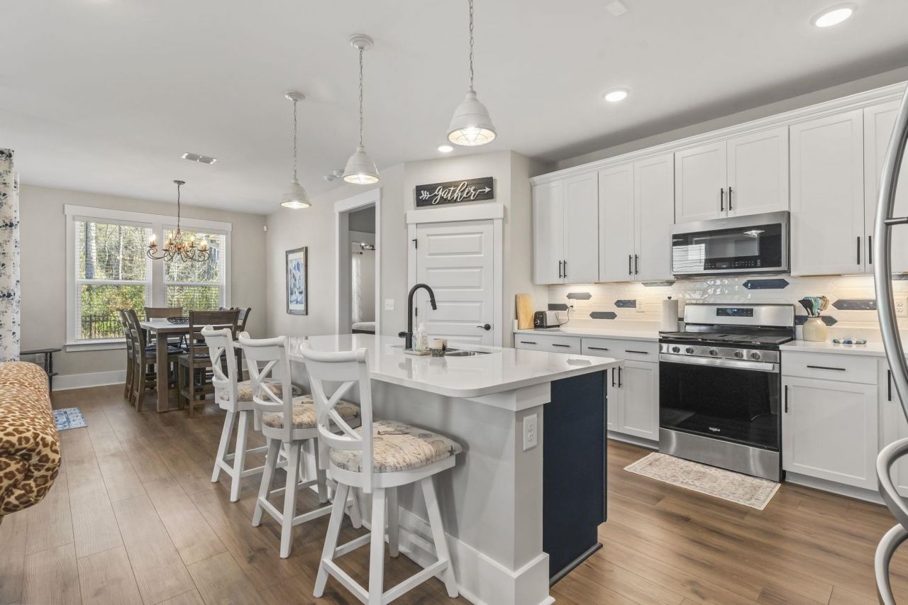 1229 Winding Creek Way Photo 10