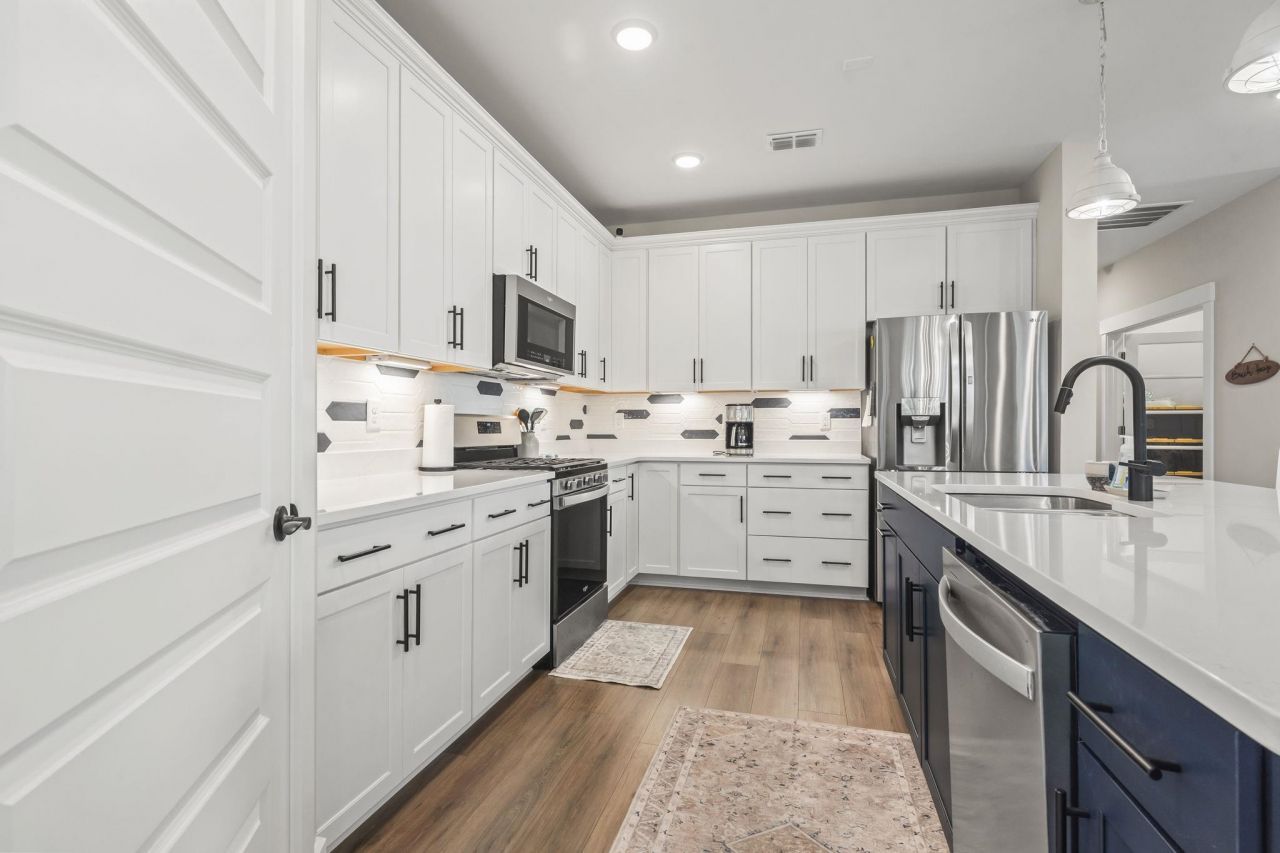 1229 Winding Creek Way Photo 14