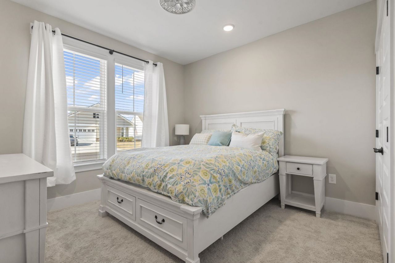 1229 Winding Creek Way Photo 18