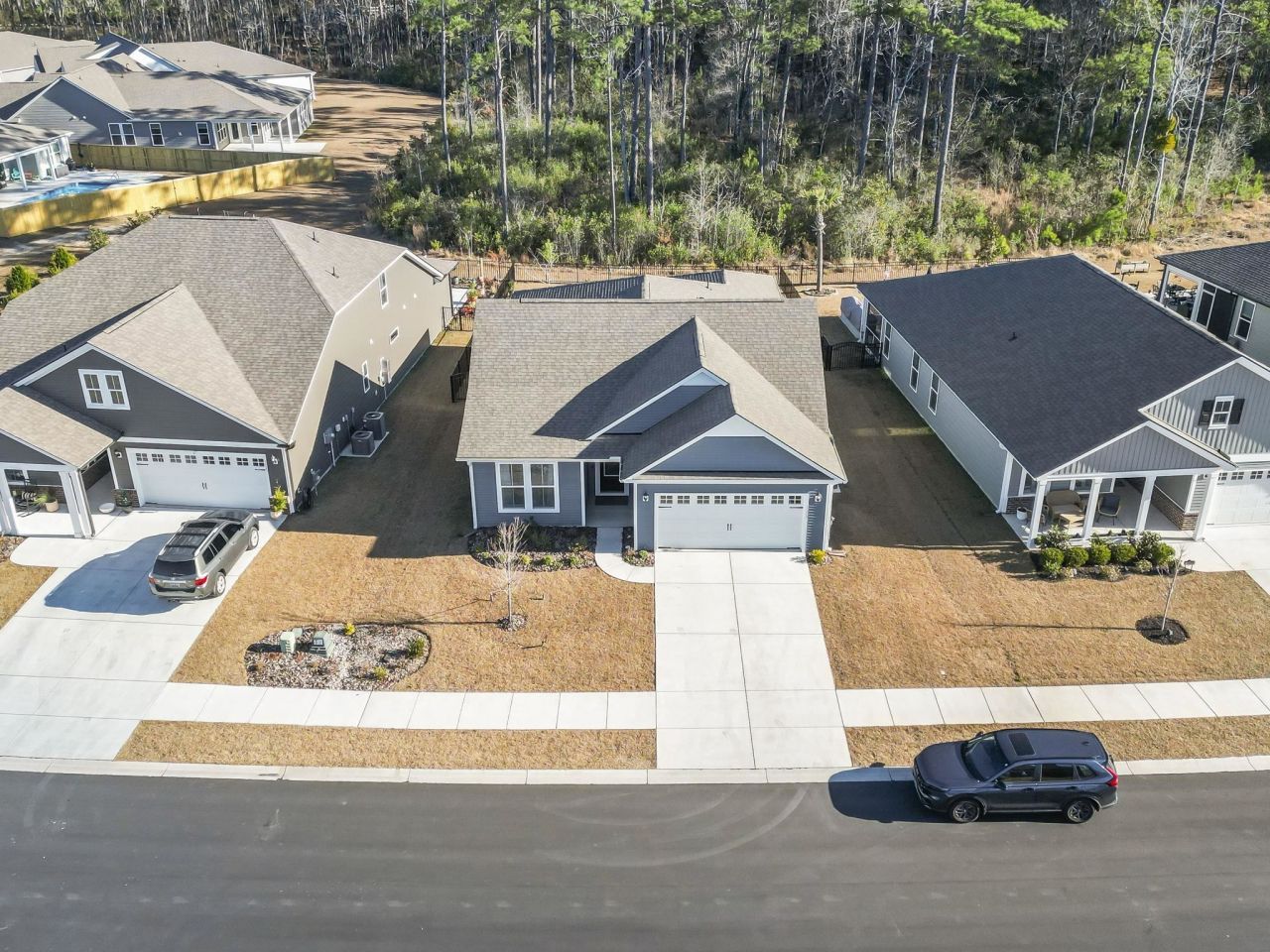 1229 Winding Creek Way Photo 2