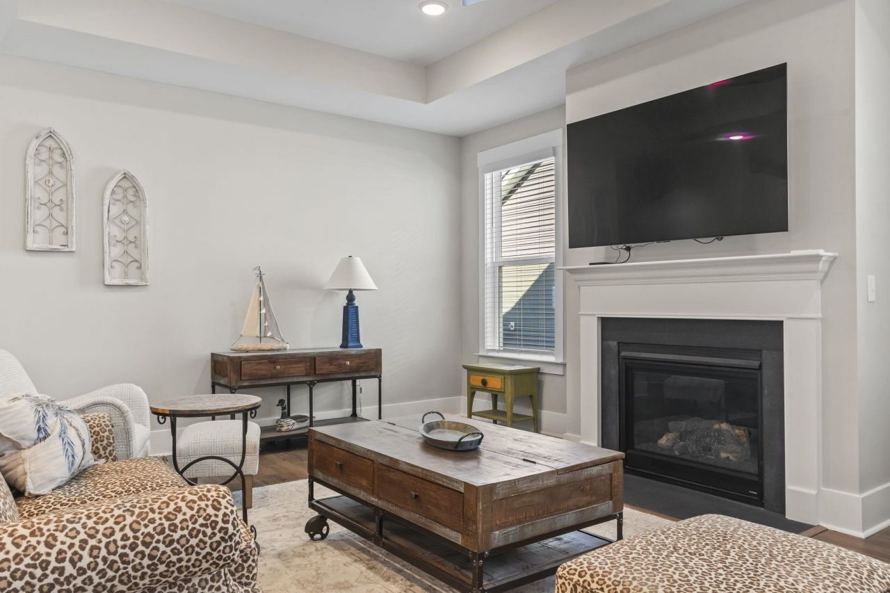 1229 Winding Creek Way Photo 5