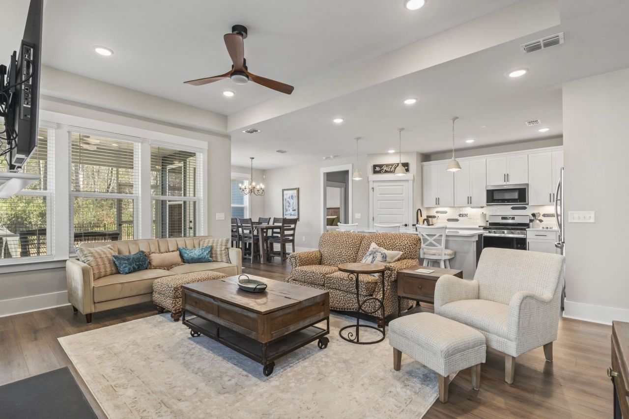 1229 Winding Creek Way Photo 9