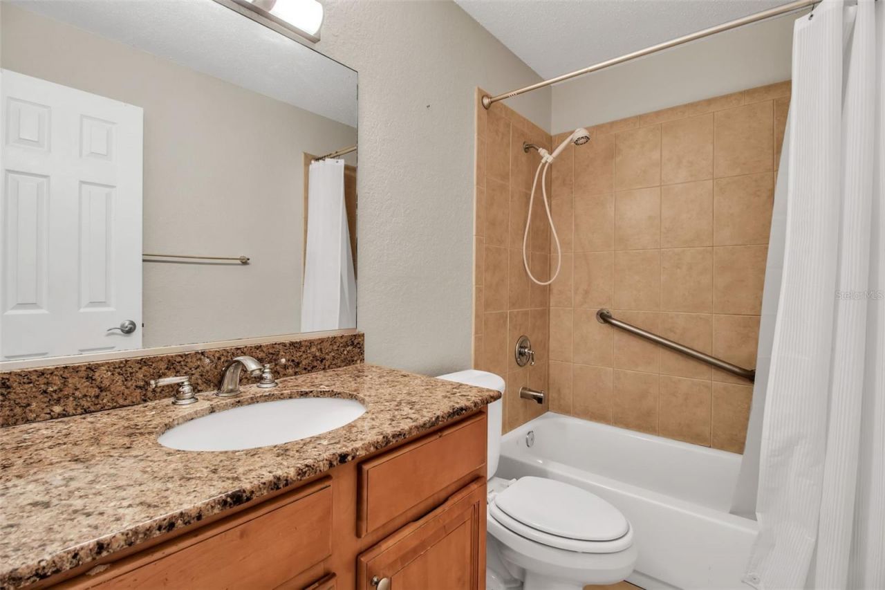 960 La Costa Circle, Unit 2, Sarasota, FL 34237 Photo