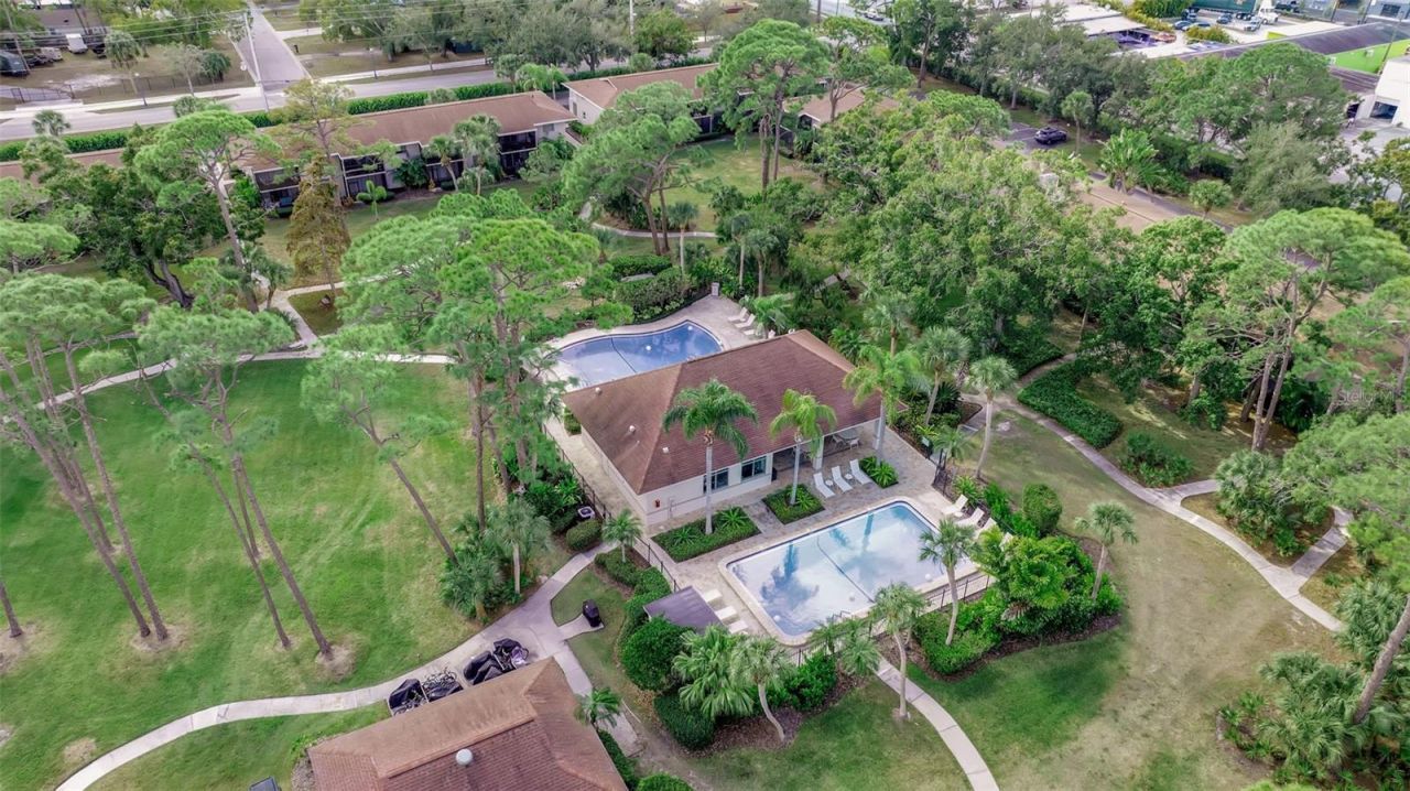 960 La Costa Circle, Unit 2, Sarasota, FL 34237 Photo