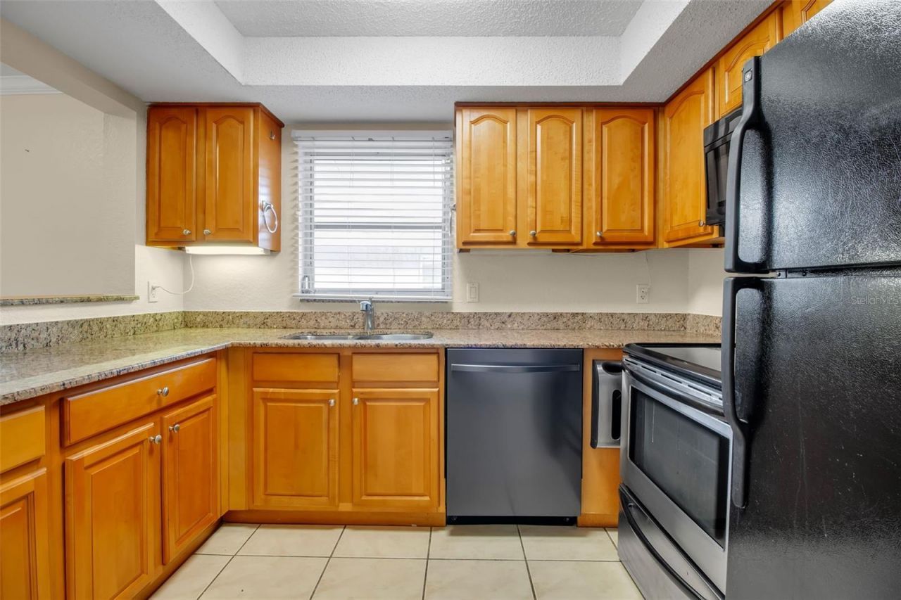 960 La Costa Circle, Unit 2, Sarasota, FL 34237 Photo