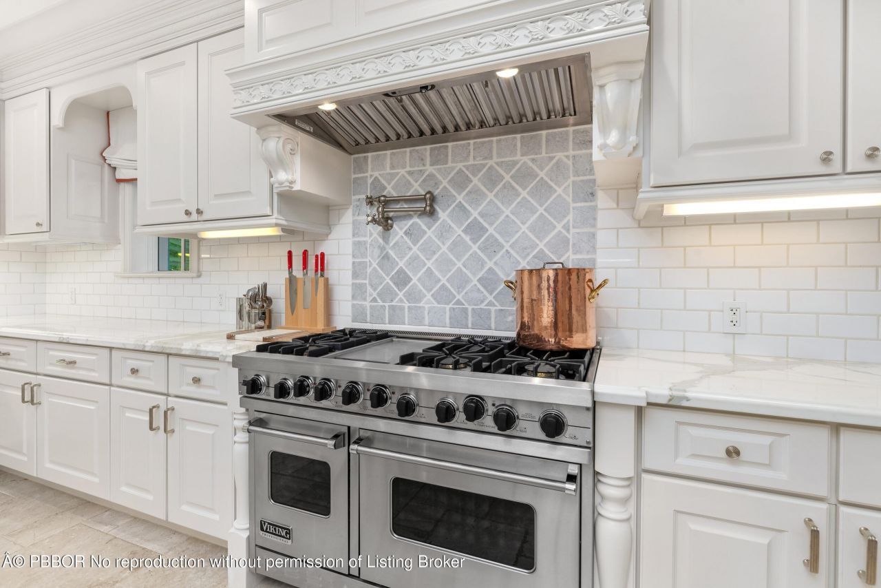 9 Via Vizcaya, Palm Beach, FL 33480 Photo