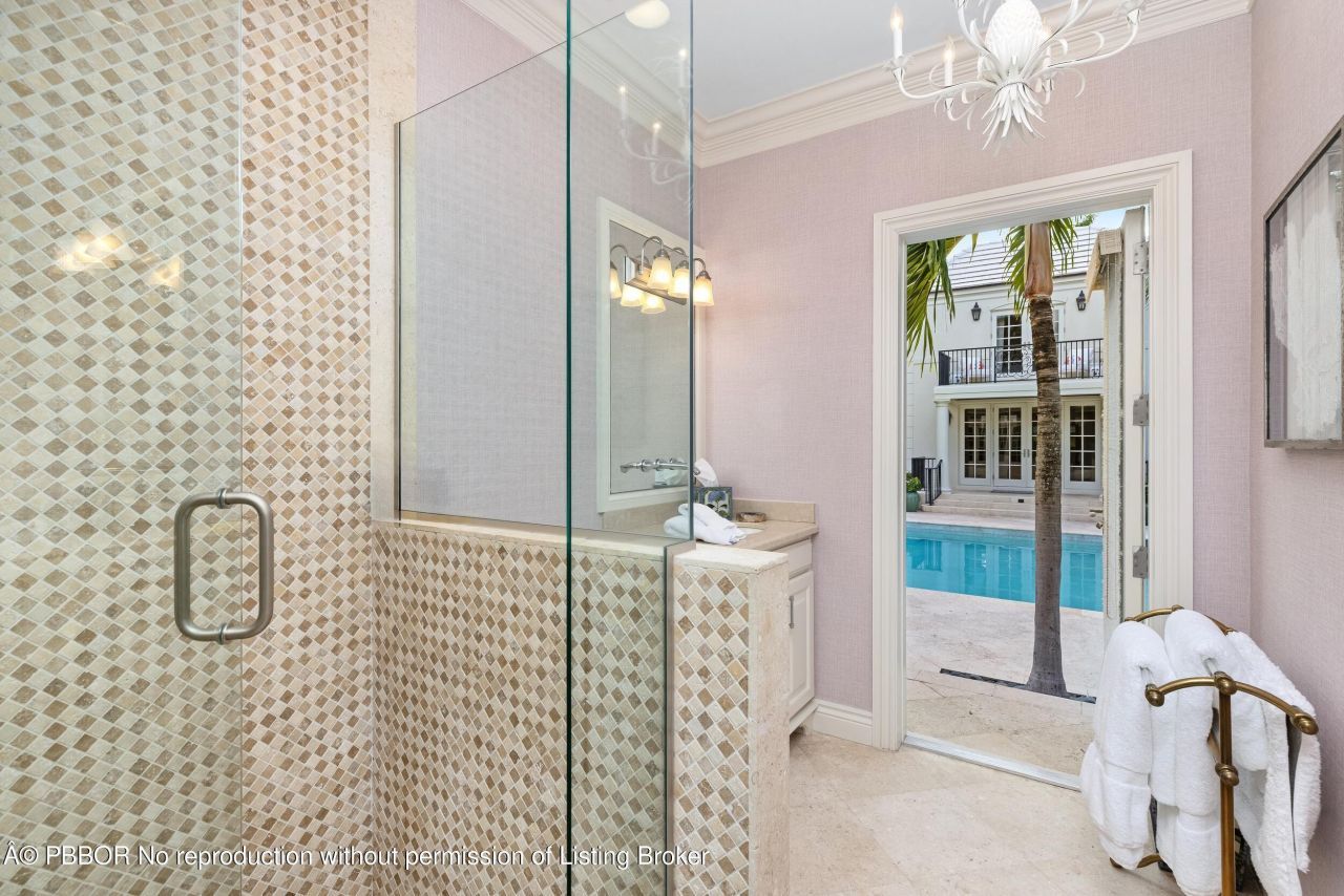 9 Via Vizcaya, Palm Beach, FL 33480 Photo