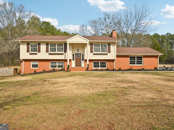 1041 Cooper Lane, Rutledge, GA 30663