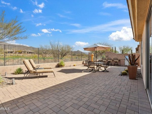 2214 W MUIRFIELD Drive, Anthem, AZ 85086