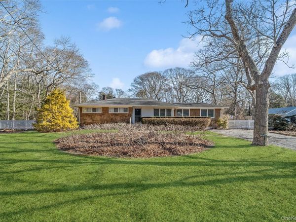 58 Old Depot, Quogue, NY 11959