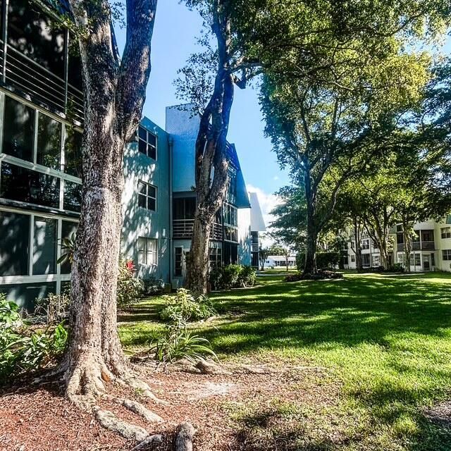 9200 Lime Bay Boulevard, Unit 312, Tamarac, FL 33321 Photo