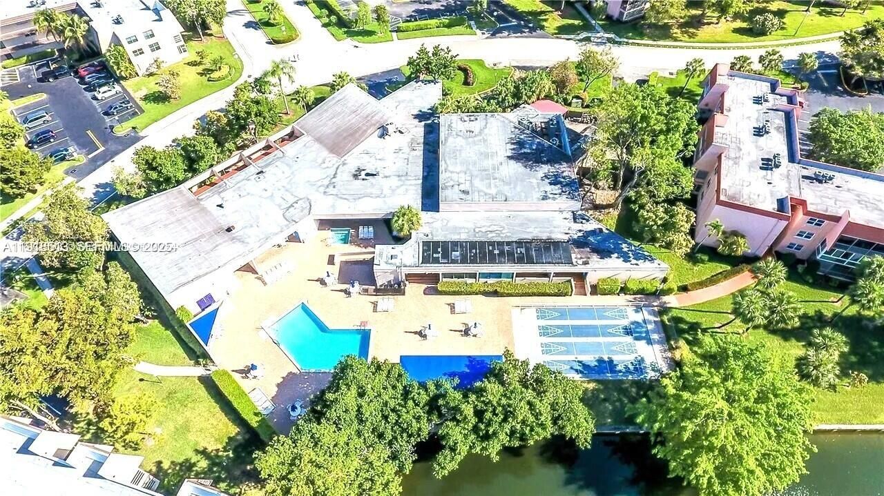 9200 Lime Bay Boulevard, Unit 312, Tamarac, FL 33321 Photo