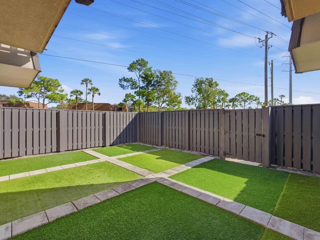 4112 41st Way, West Palm Beach, FL 33407 Photo