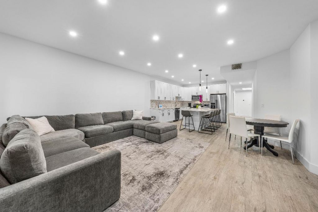 6229 Graycliff Drive, Unit A, Boca Raton, FL 33496 Photo