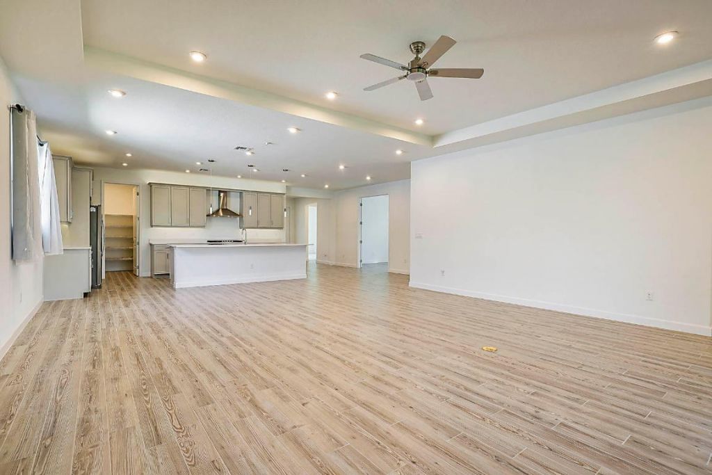 9833 SW Isabelline Drive, Port Saint Lucie, FL 34987 Photo