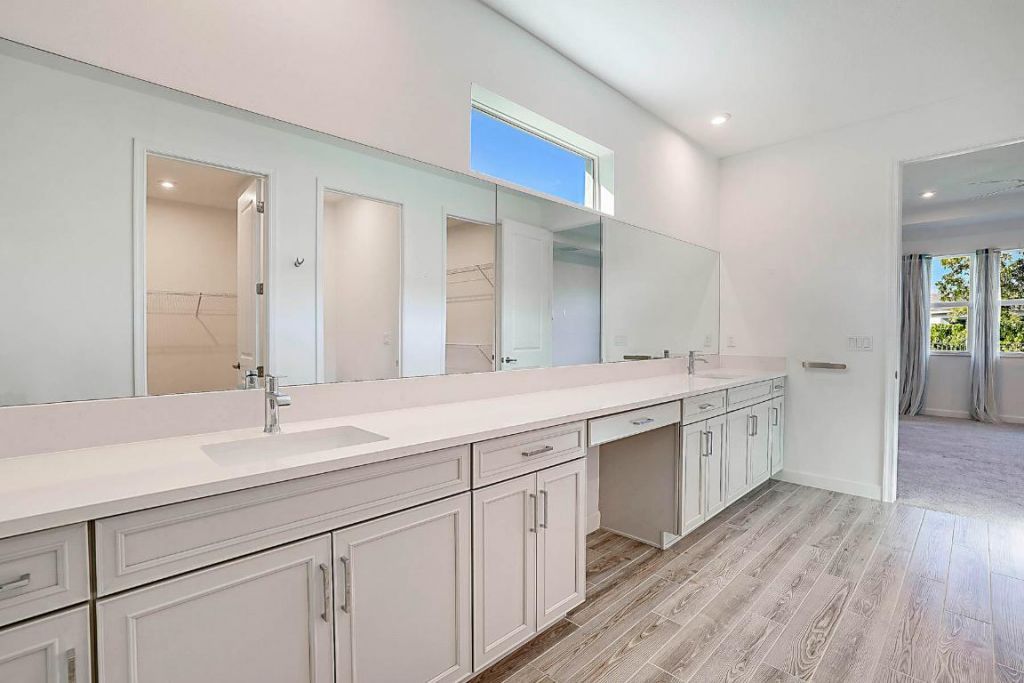 9833 SW Isabelline Drive, Port Saint Lucie, FL 34987 Photo