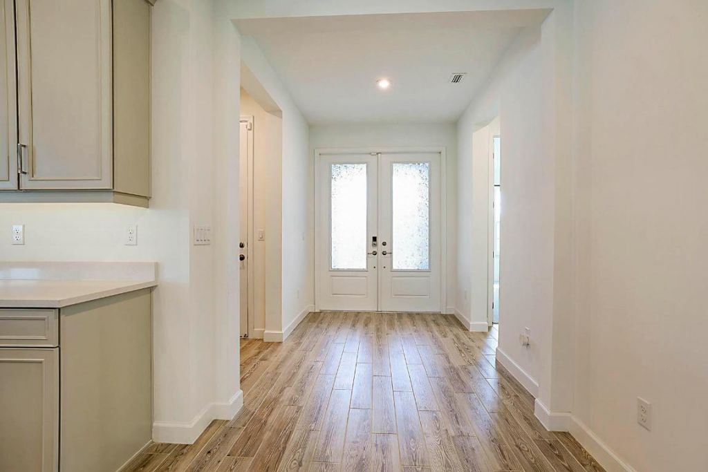 9833 SW Isabelline Drive, Port Saint Lucie, FL 34987 Photo