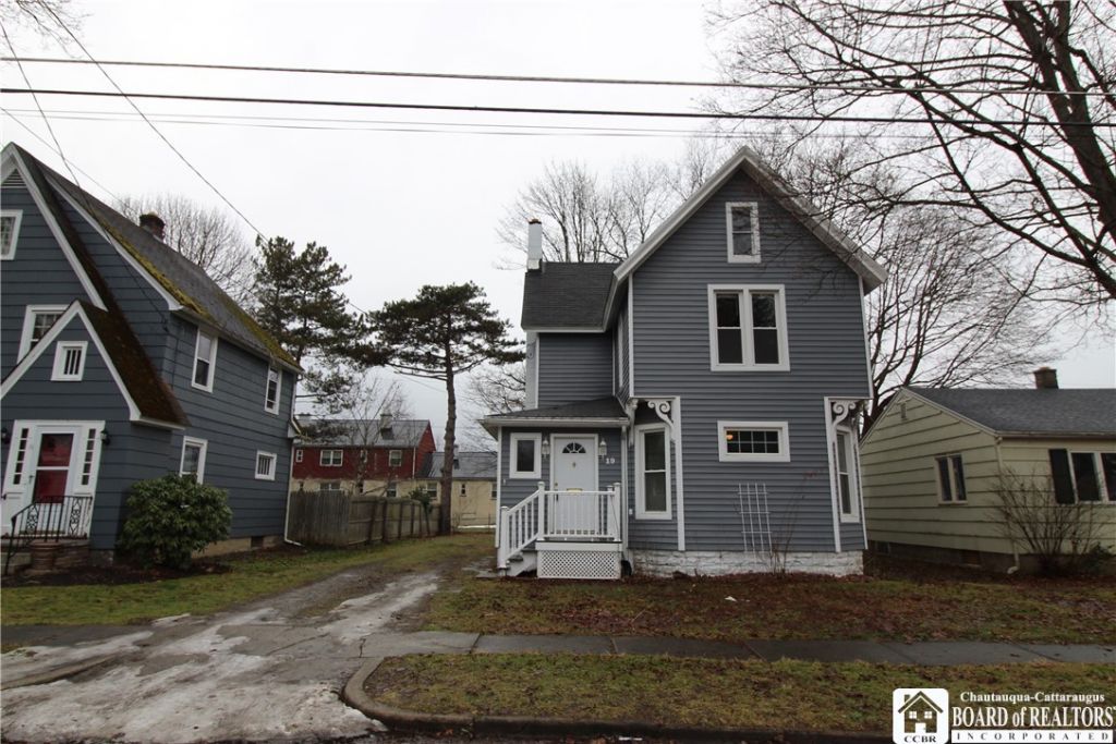 19 Lovall Avenue, Jamestown, NY 14701 Main Photo